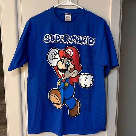 Super Mario Bros T Shirt - Picture 1 of 1